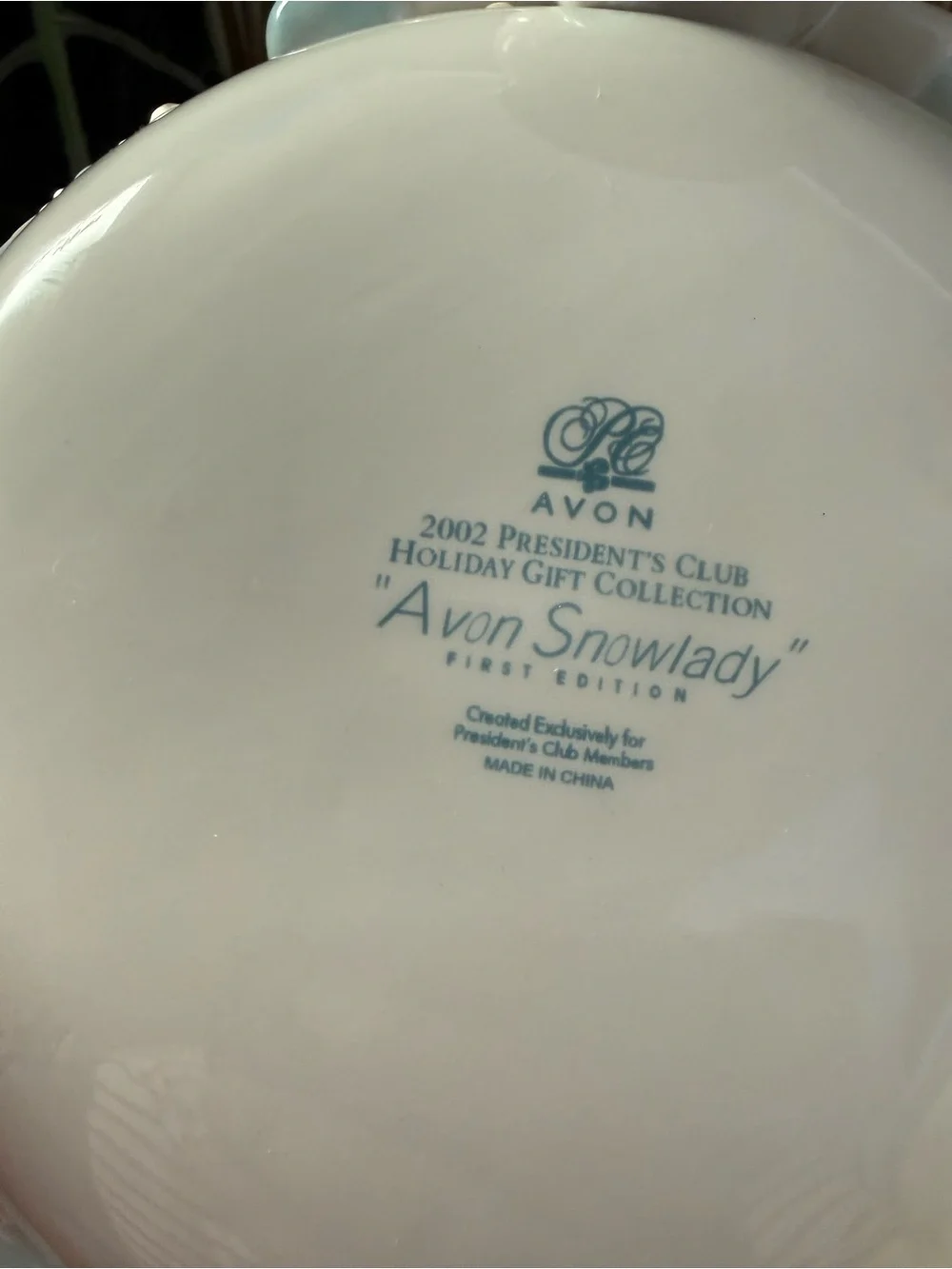 Avon President’s Club Holiday Collection 